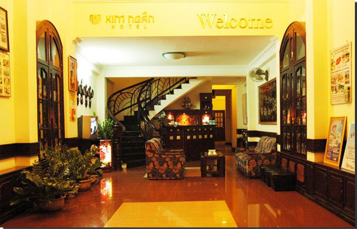 Khách sạn Đường Hoàng Hoa Thám Nha Trang. Khách sạn Kim Ngân