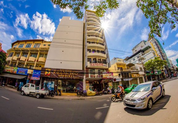 khách sạn sài gòn. Đường nguyễn thiện thuật nha trang